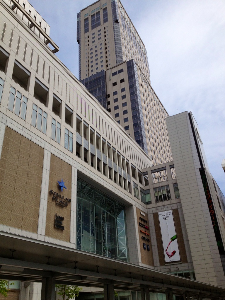 DywO